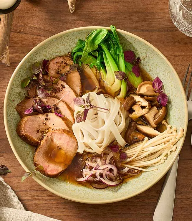 Brodo di noodles con cinghiale teriyaki