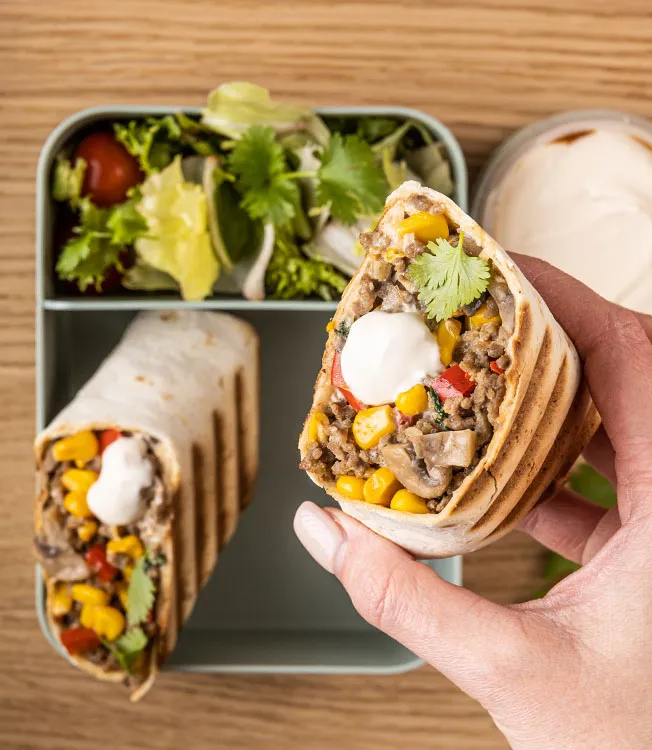 Burrito di manzo, funghi e mais