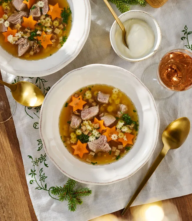Zuppa boema con salsa di soia