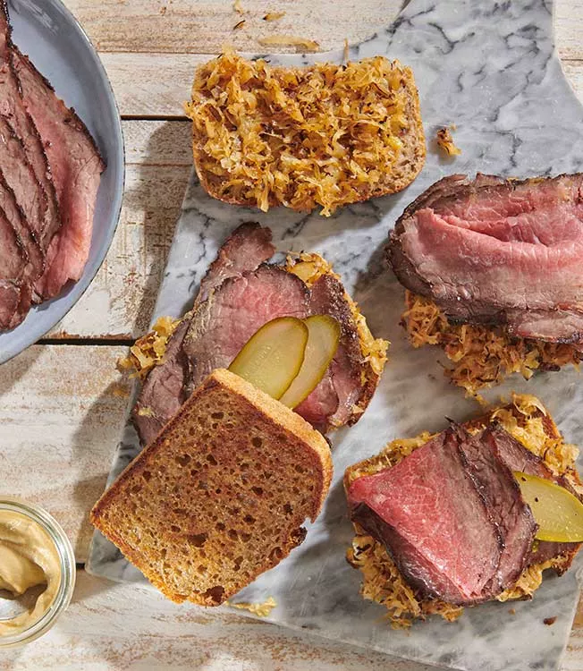 Arrosto di manzo alla griglia stile pastrami