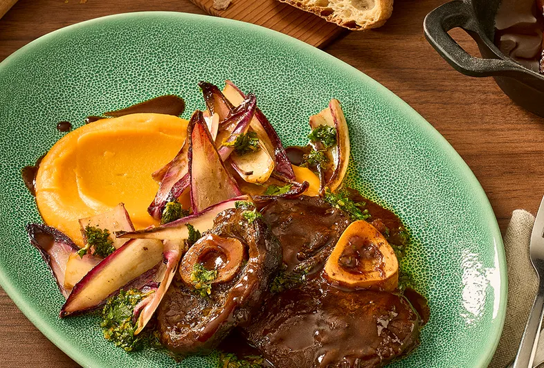 Ossobuco di cervo con purè di patate dolci