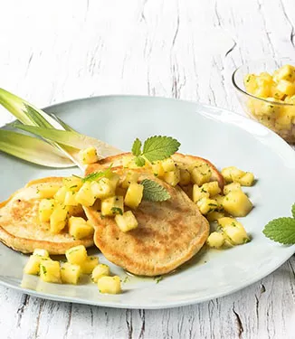 Pancake al cocco con salsa all’ananas