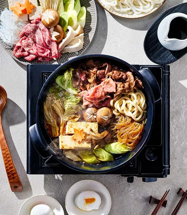 Sukiyaki con manzo e tofu