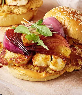 Burger di cavolfiore Teriyaki con halloumi