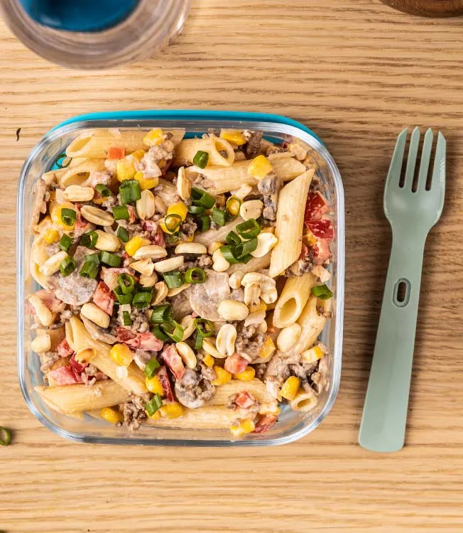 Insalata di pasta con manzo e funghi