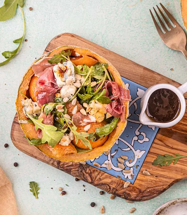 Insalata di rucola, melone e prosciutto