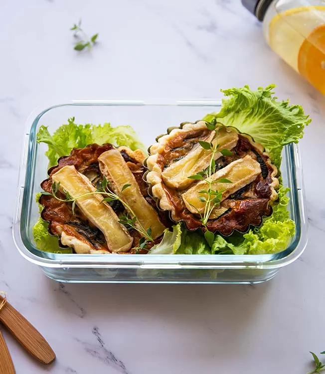 Mini tortine con camembert e zucchine
