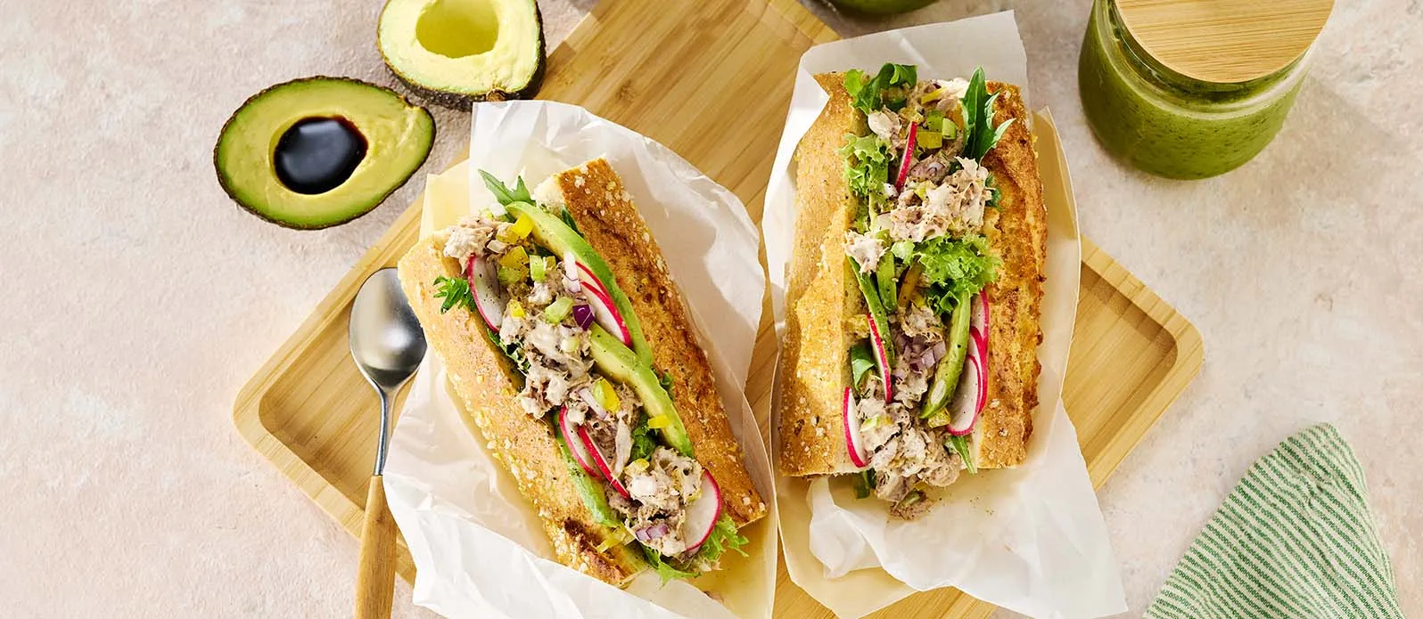Sandwich con insalata di tonno