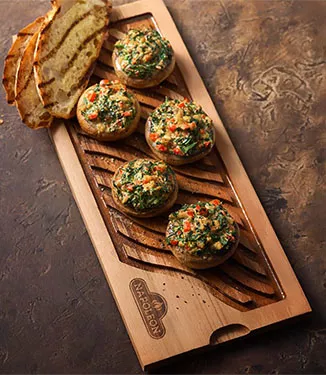 Funghi ripieni di spinaci