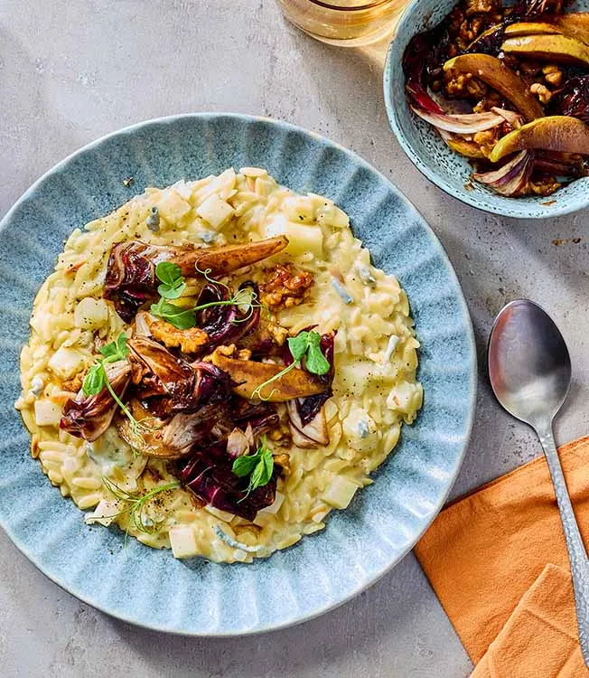 Risoni al sedano e Gorgonzola con radicchio