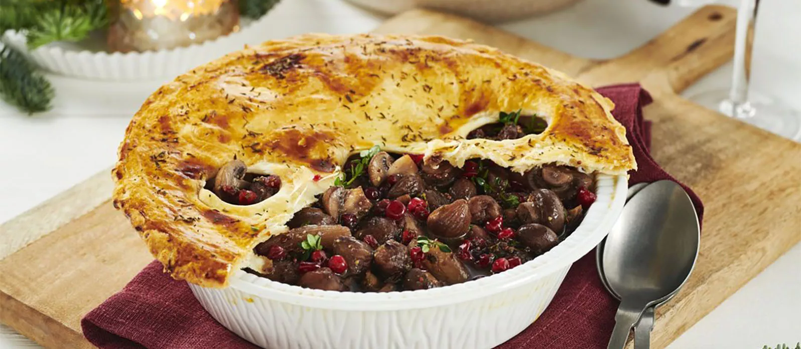Torta con ripieno di castagne e funghi