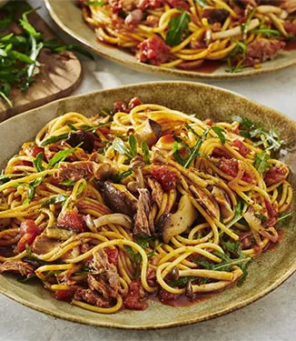 Spaghetti alla salsa Ponzu di soia e limone con tonno e funghi