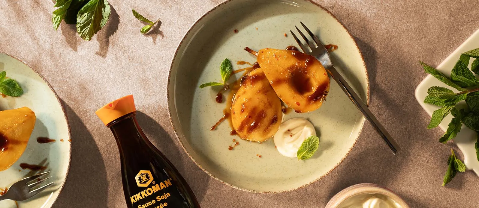 Pere affogate in soia dolce e zenzero